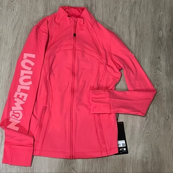 Disney x Lululemon Define Jacket Nulu Lipgloss Pink NWT Size 8 - Picture 6 of 11